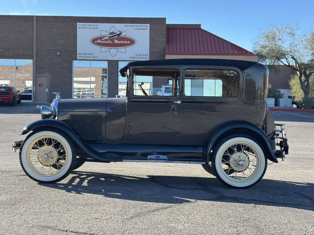 1929 Ford Model A 10