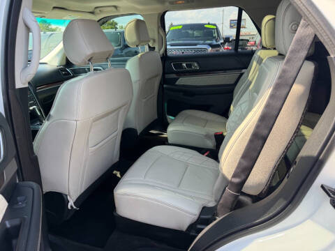 2016 Ford Explorer Platinum