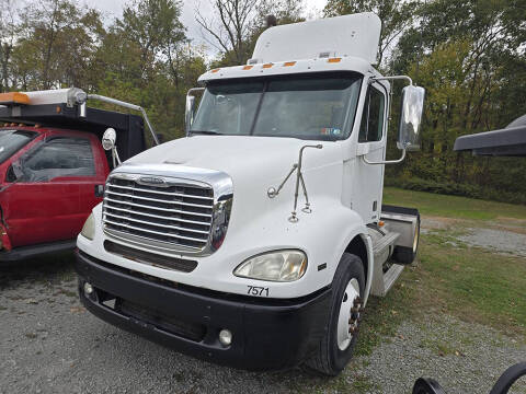 2010 Freightliner Columbia 112