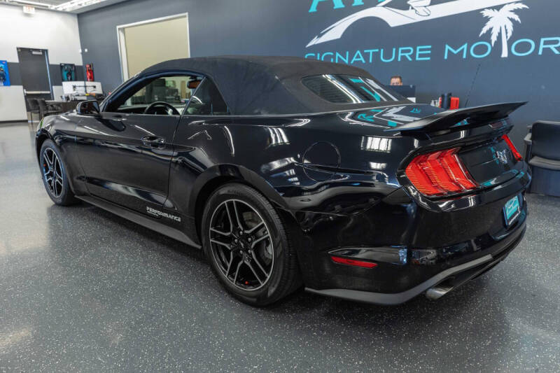 2020 Ford Mustang EcoBoost Premium