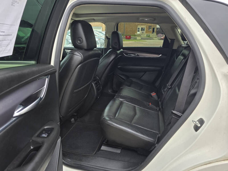 2017 Cadillac XT5 Luxury