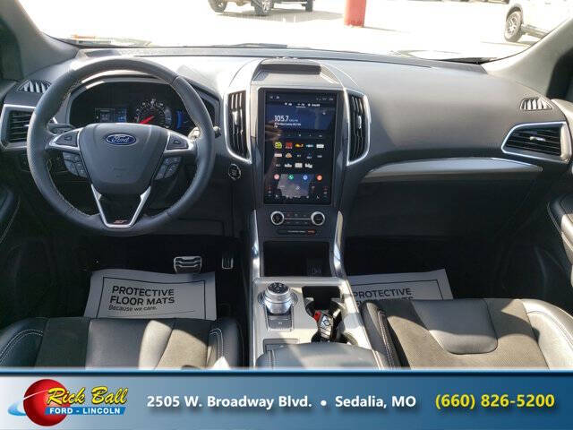 2024 Ford Edge ST