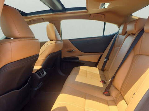 2024 Lexus ES 350 Luxury