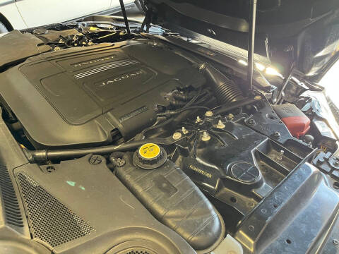 2015 Jaguar F-TYPE R