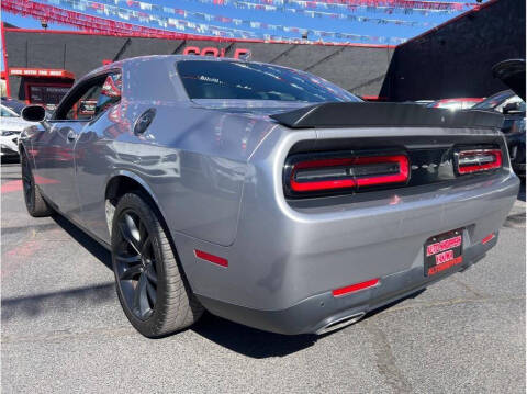 2016 Dodge Challenger