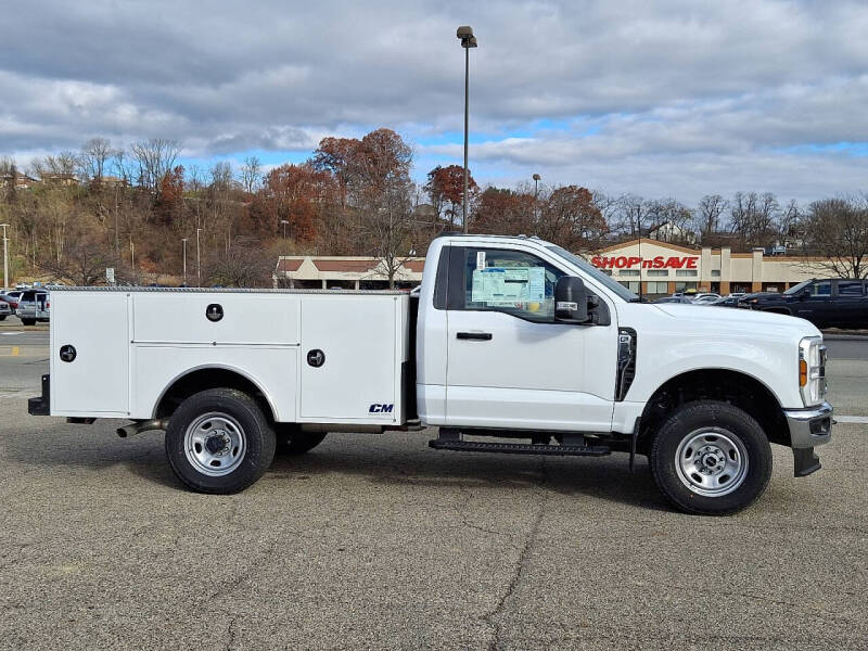 2025 Ford F-350 Super Duty XL