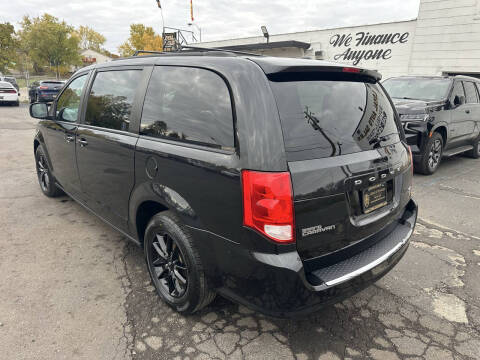 2019 Dodge Grand Caravan GT