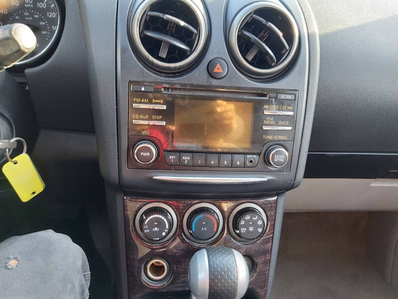 2012 Nissan Rogue SV w/SL Package
