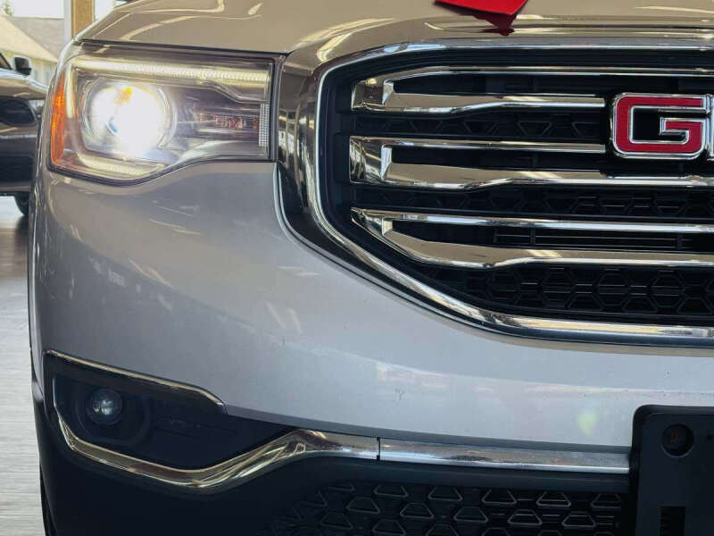 2019 GMC Acadia SLE-2