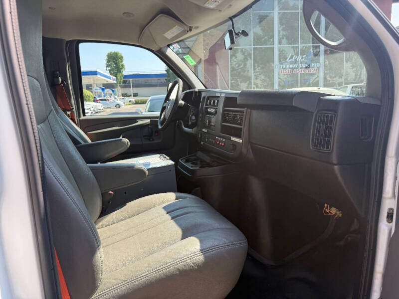 2014 Chevrolet Express 2500