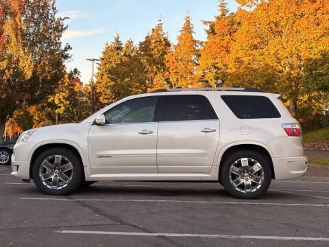 2011 GMC Acadia Denali
