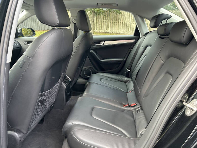 2010 Audi A4 2.0T quattro Prestige