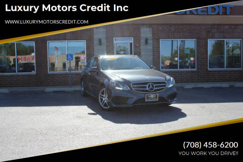 2014 Mercedes-Benz E-Class for sale at Luxury Motors Credit Inc in Bridgeview IL