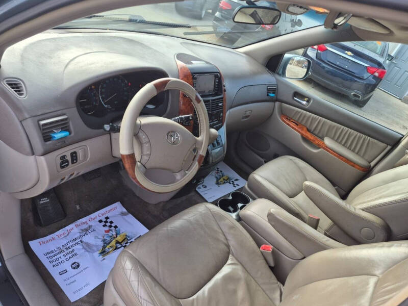 2008 Toyota Sienna XLE