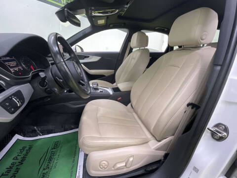 2017 Audi A4 2.0T quattro Premium Plus