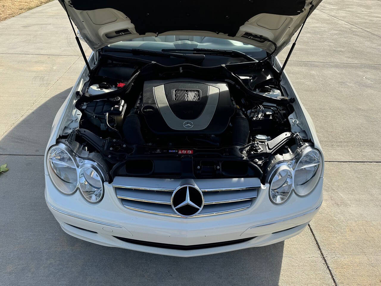 2009 Mercedes-Benz CLK for sale at Auto Union in Reseda, CA