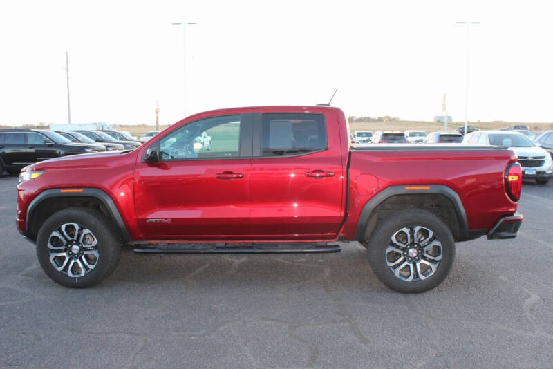 2023 GMC Canyon AT4