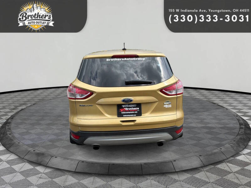 2015 Ford Escape SE