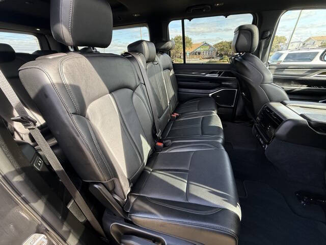 2024 Jeep Wagoneer L Series II