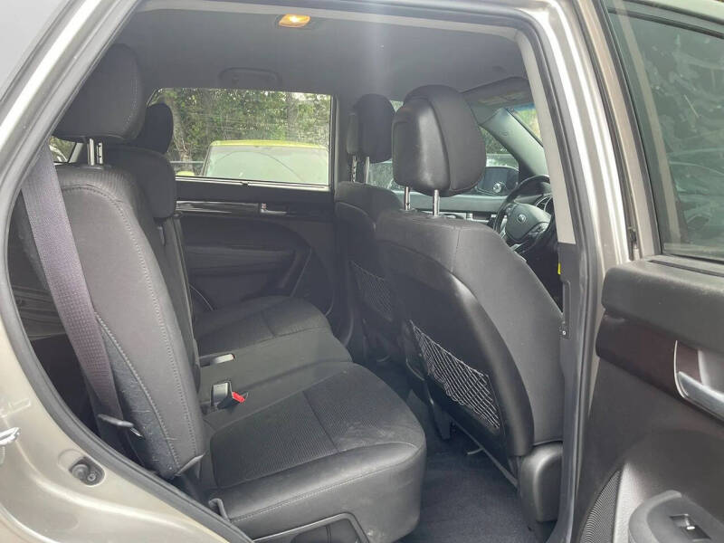 2015 Kia Sorento LX