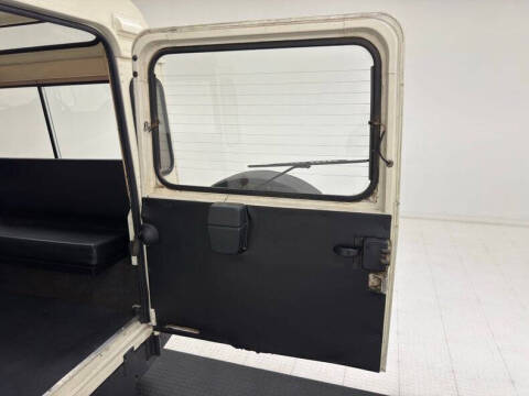1987 Land Rover Defender