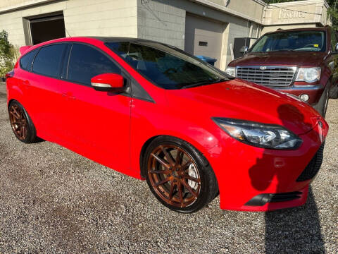 2013 Ford Focus for sale at TIM'S AUTO SOURCING LIMITED in Tallmadge OH