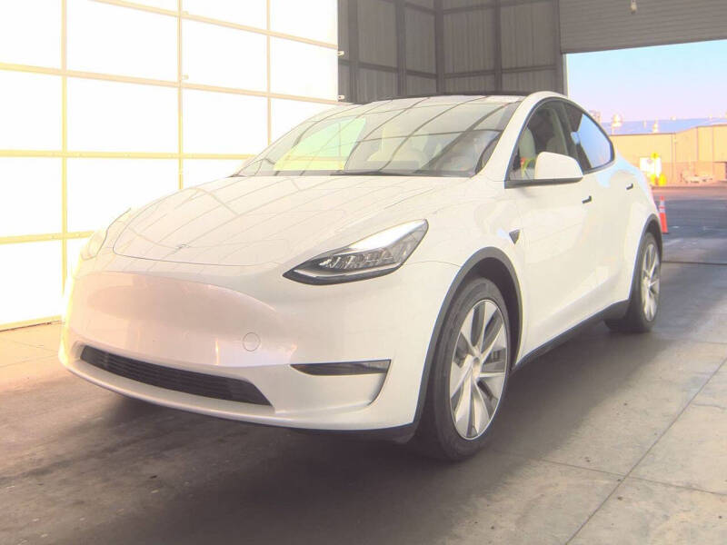 2023 Tesla Model Y Long Range