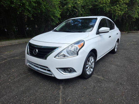 2018 Nissan Versa