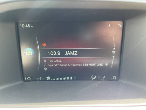 2017 Volvo V60 Cross Country T5 Premier