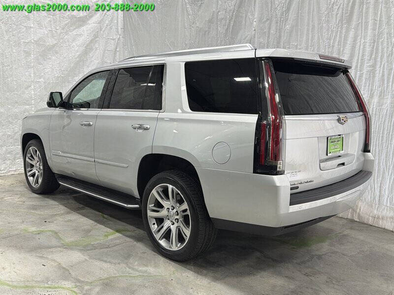 2016 Cadillac Escalade Luxury Collection