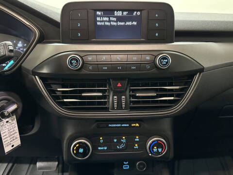 2020 Ford Escape S
