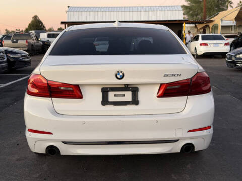 2017 BMW 5 Series 530i