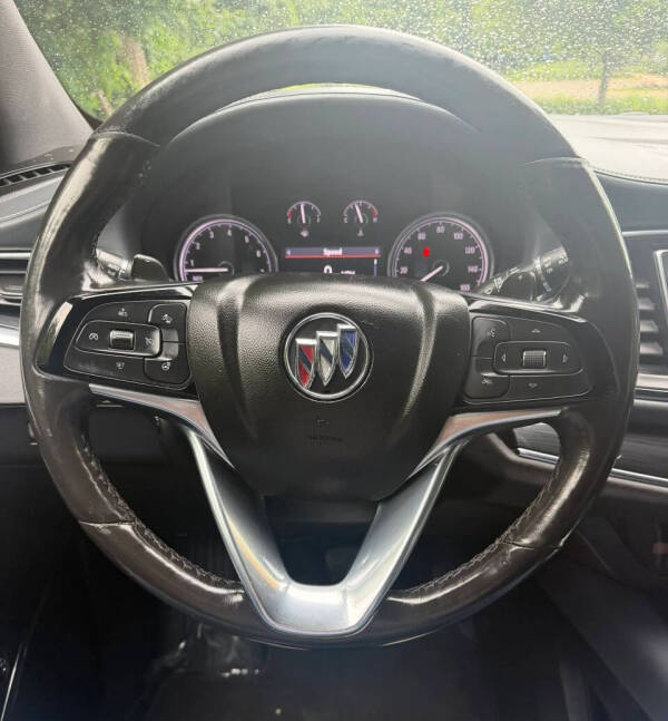 2023 Buick Enclave Essence