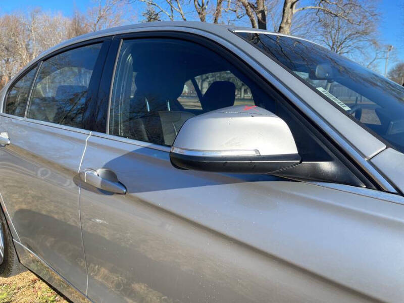 2017 BMW 3 Series 330e iPerformance