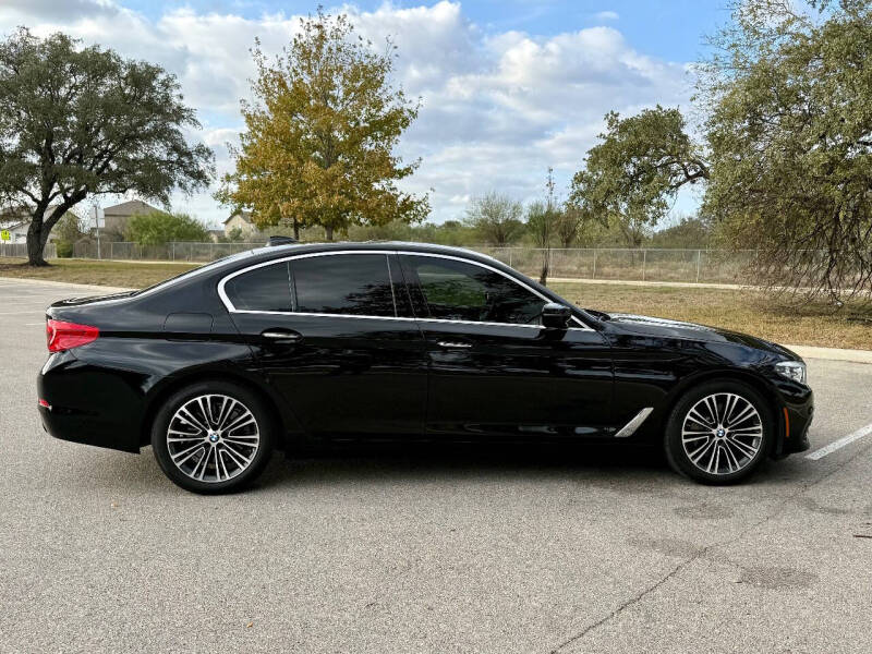 2018 BMW 5 Series 530i