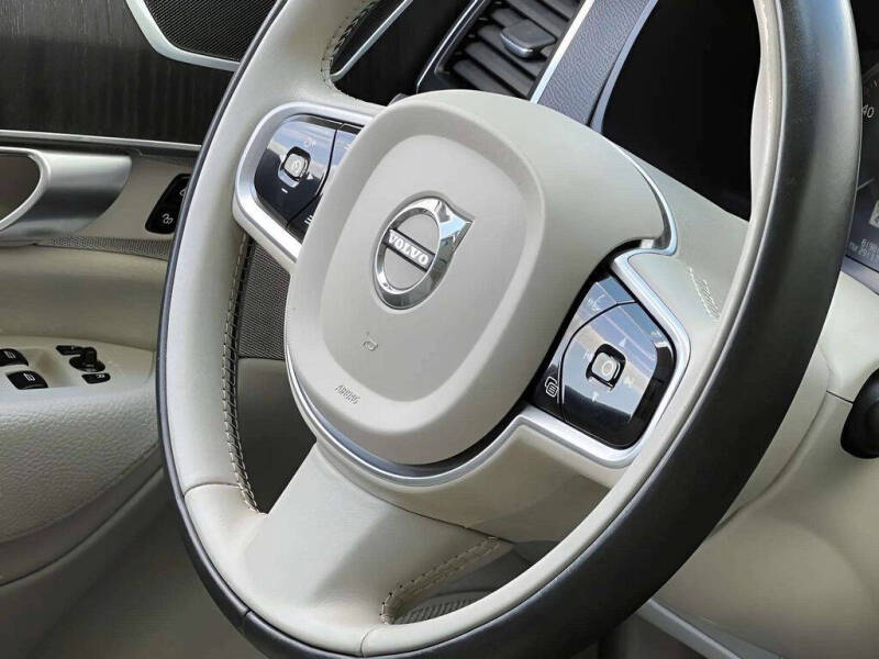 2020 Volvo XC90