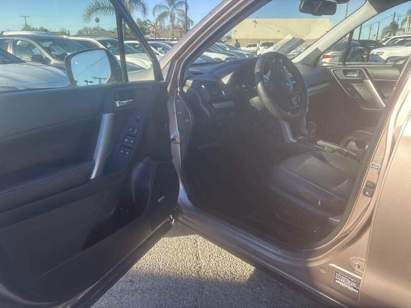 2015 Subaru Forester 2.5i Touring