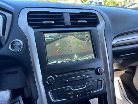 2018 Ford Fusion Hybrid SE