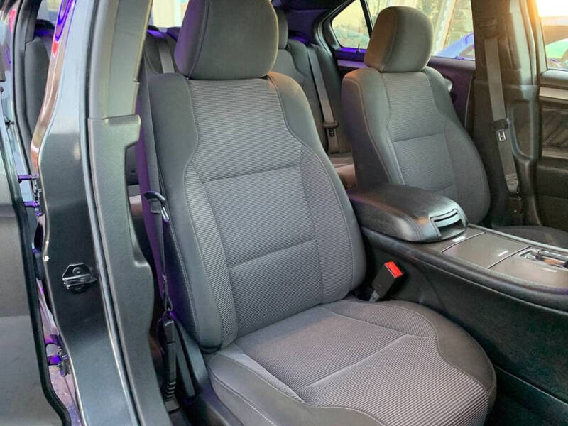 2016 Ford Taurus SEL