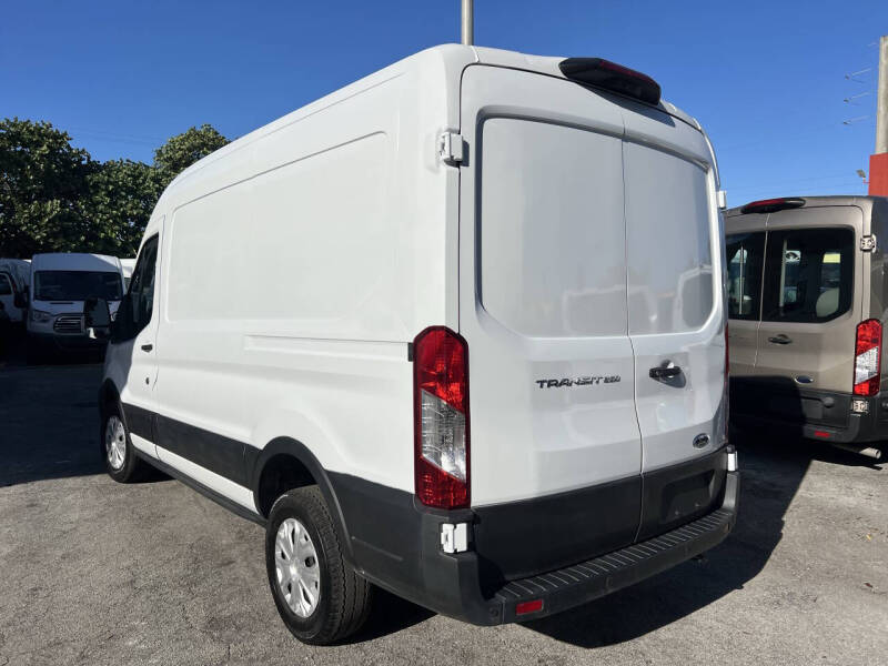 2020 Ford Transit 250