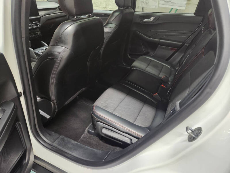 2024 Ford Escape ST-Line