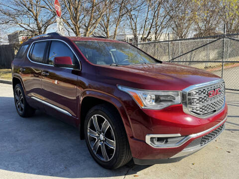 2017 GMC Acadia Denali