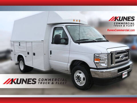 2025 Ford E-Series