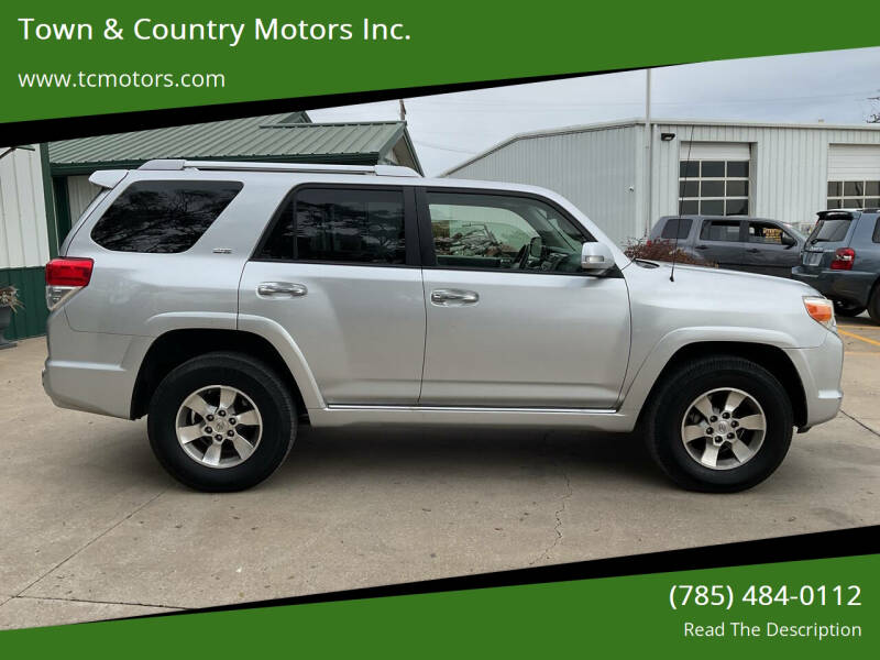 2013 Toyota 4Runner SR5's photo