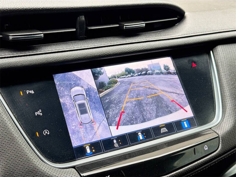 2022 Cadillac XT5 Sport