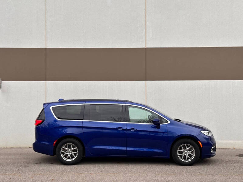 2021 Chrysler Pacifica Touring