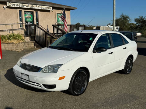 2007 Ford Focus for sale at Deruelle's Auto Sales in Shingle Springs CA