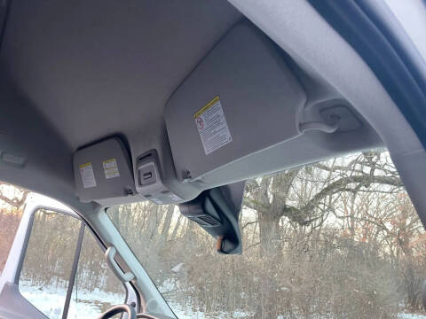 2022 Ford Transit 250