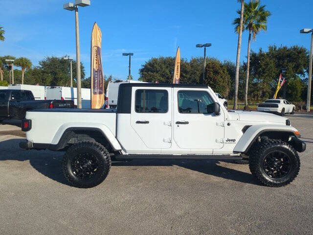 2022 Jeep Gladiator Sport S