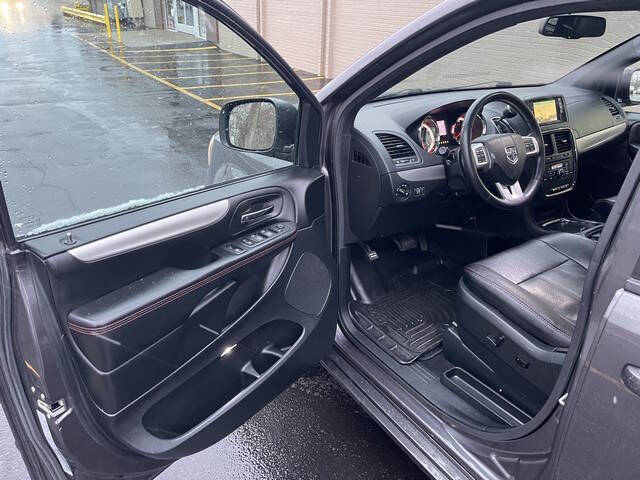 2017 Dodge Grand Caravan GT